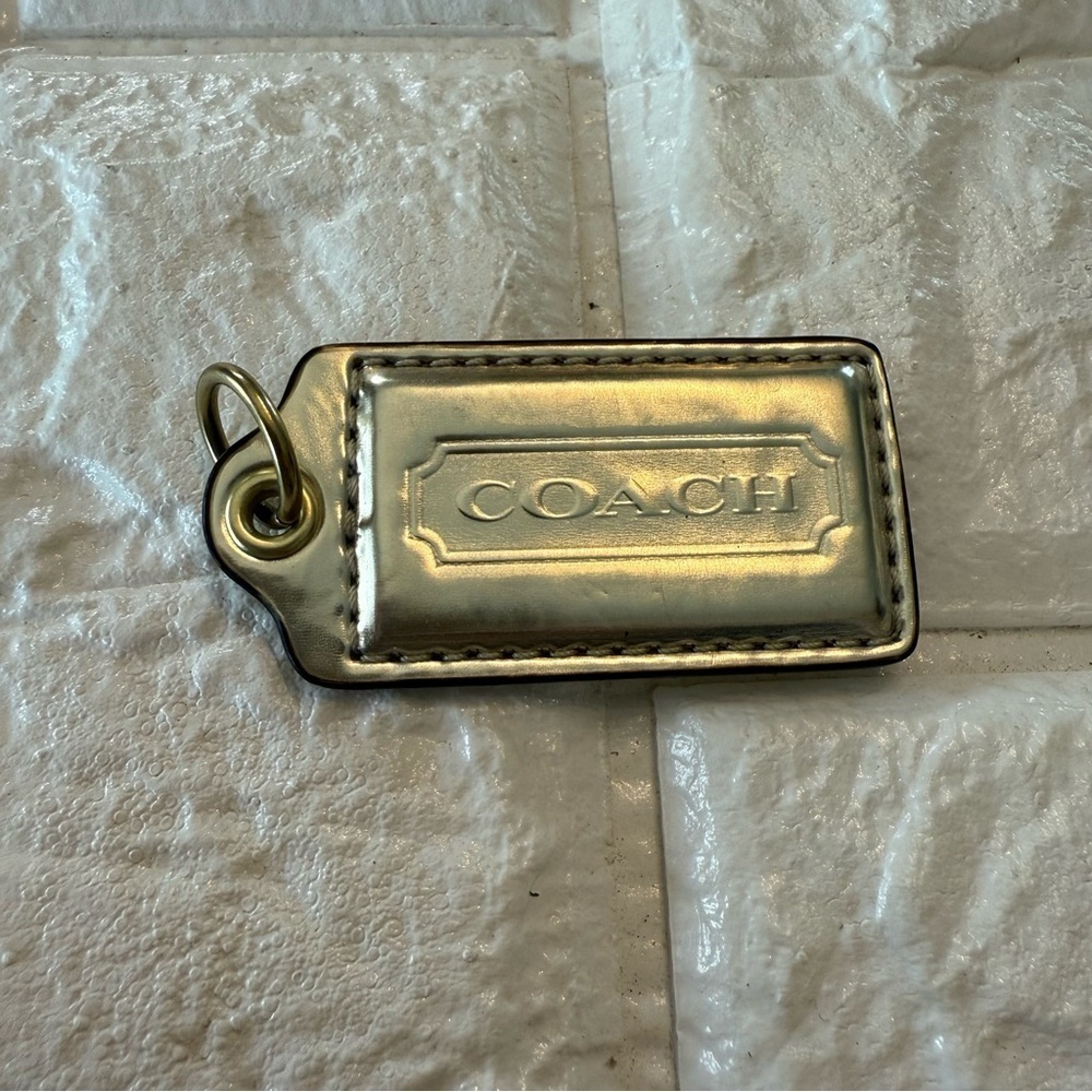 Coach Hang Tag - Patent Leather - Gold